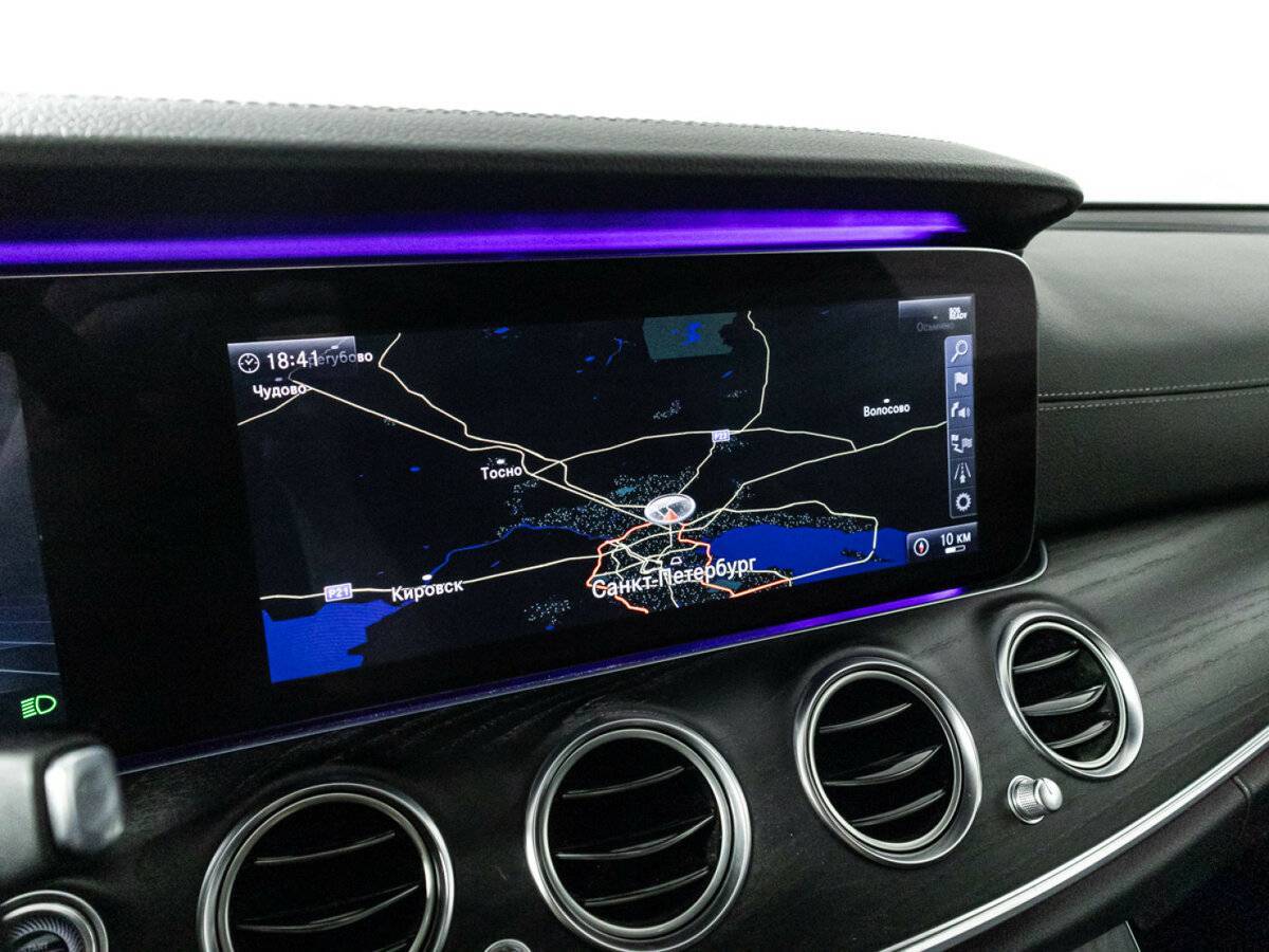 Mercedes-Benz E-Класс 200, 2020 Фото №16