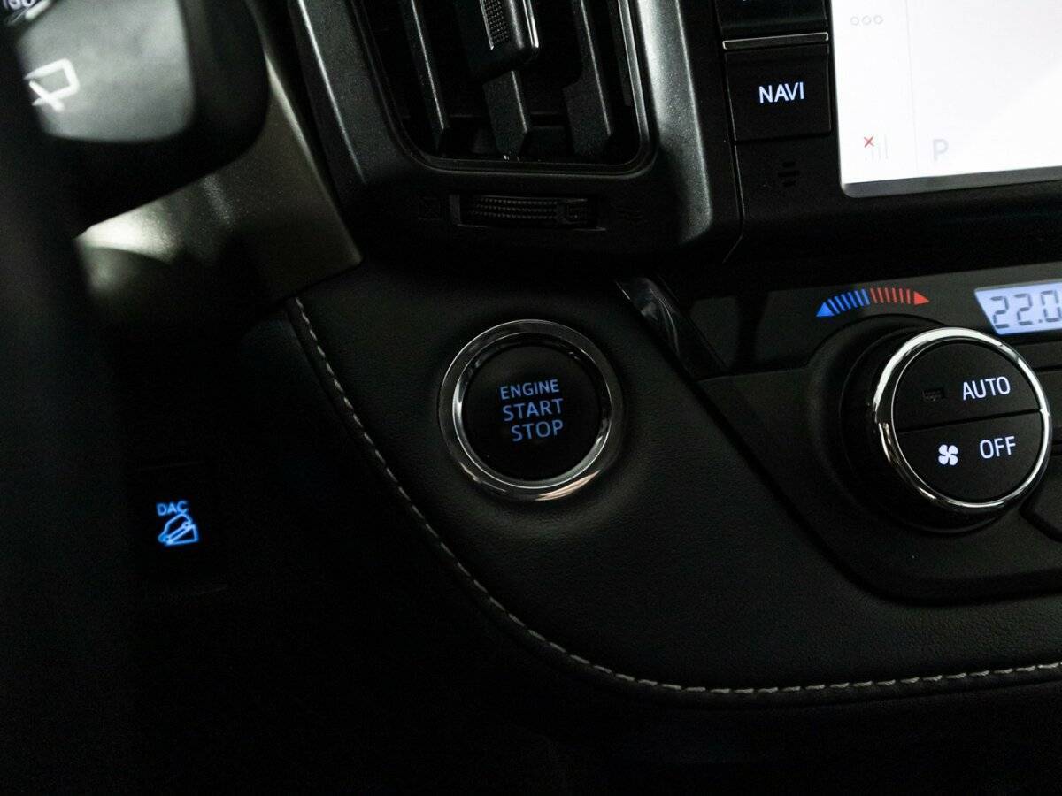 Toyota RAV4, 2018 Фото №22