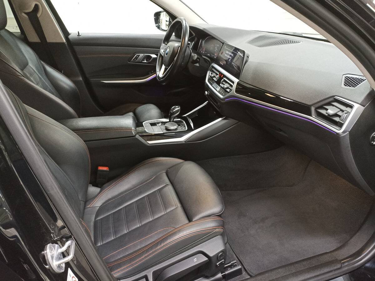 BMW 3 серии 320d xDrive, 2019 Фото №11