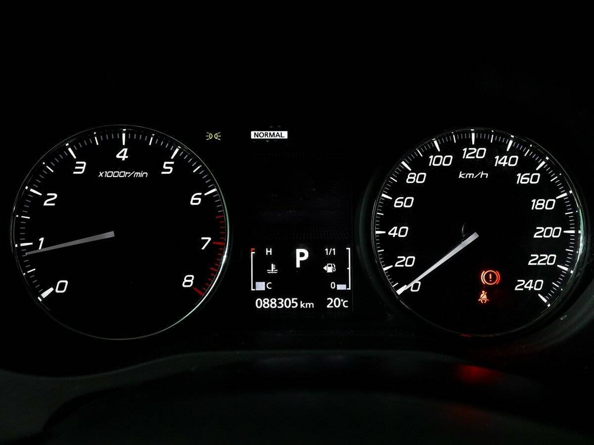 Mitsubishi Outlander, 2021 Фото №11