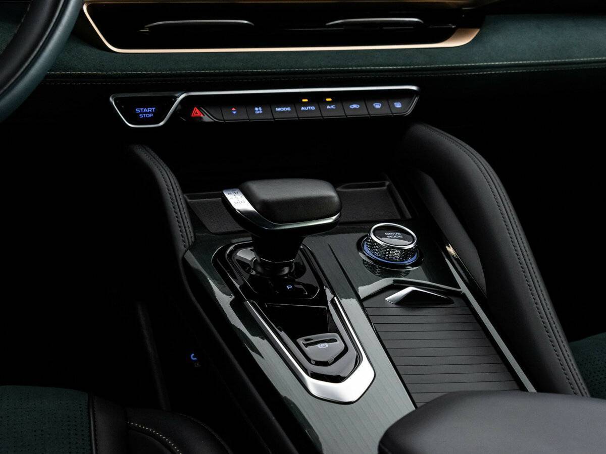 Geely Monjaro, 2023 Фото №17