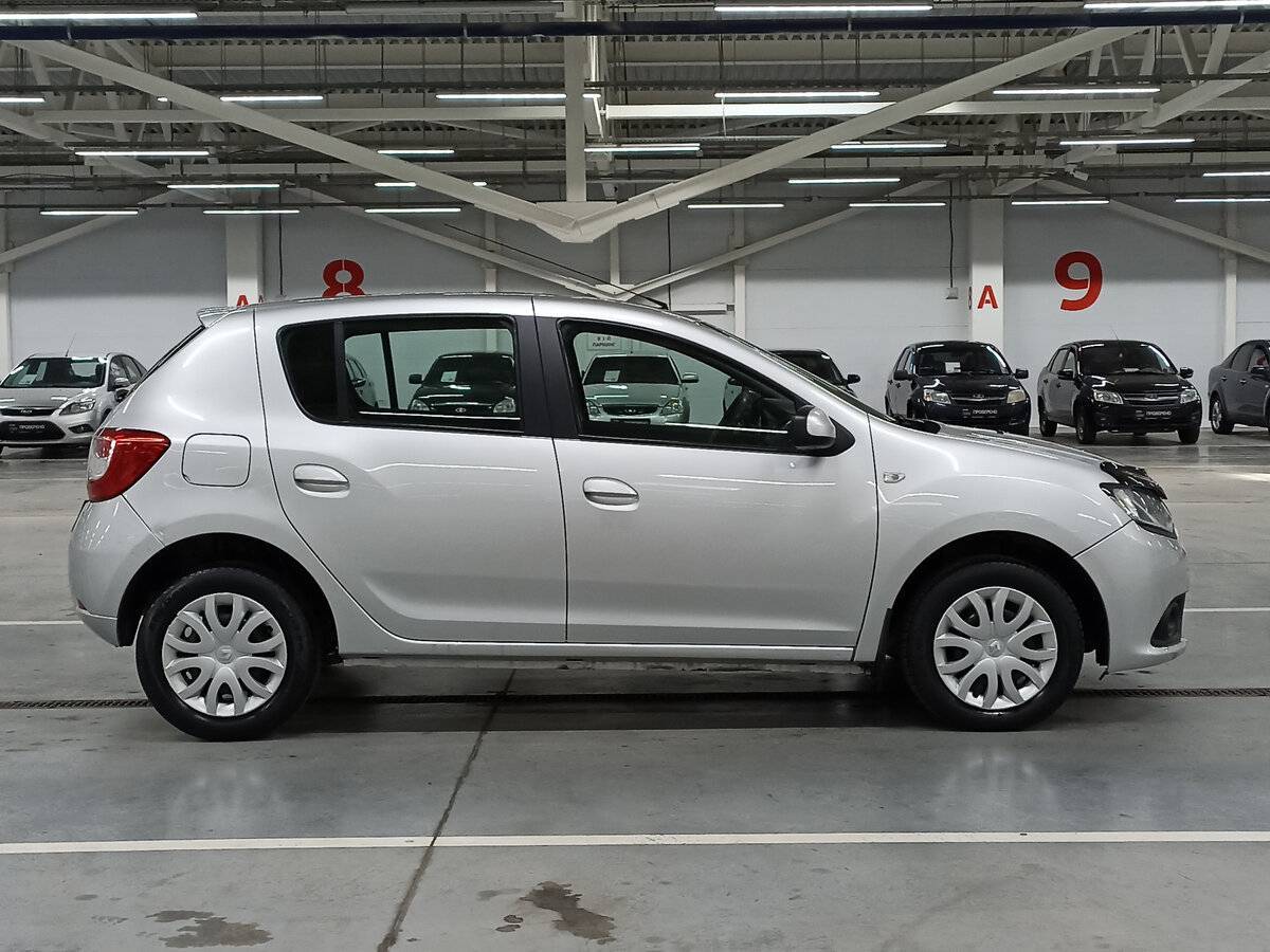 Renault Sandero, 2017 - 124 300 км. | Фото №4