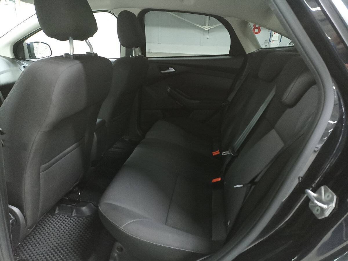Ford Focus, 2019 Фото №12