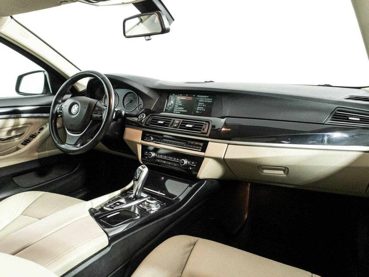 BMW 5 серии 528i xDrive, 2013 Фото №9