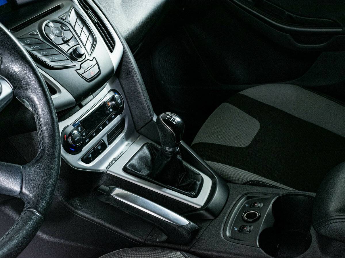 Ford Focus, 2012 Фото №15