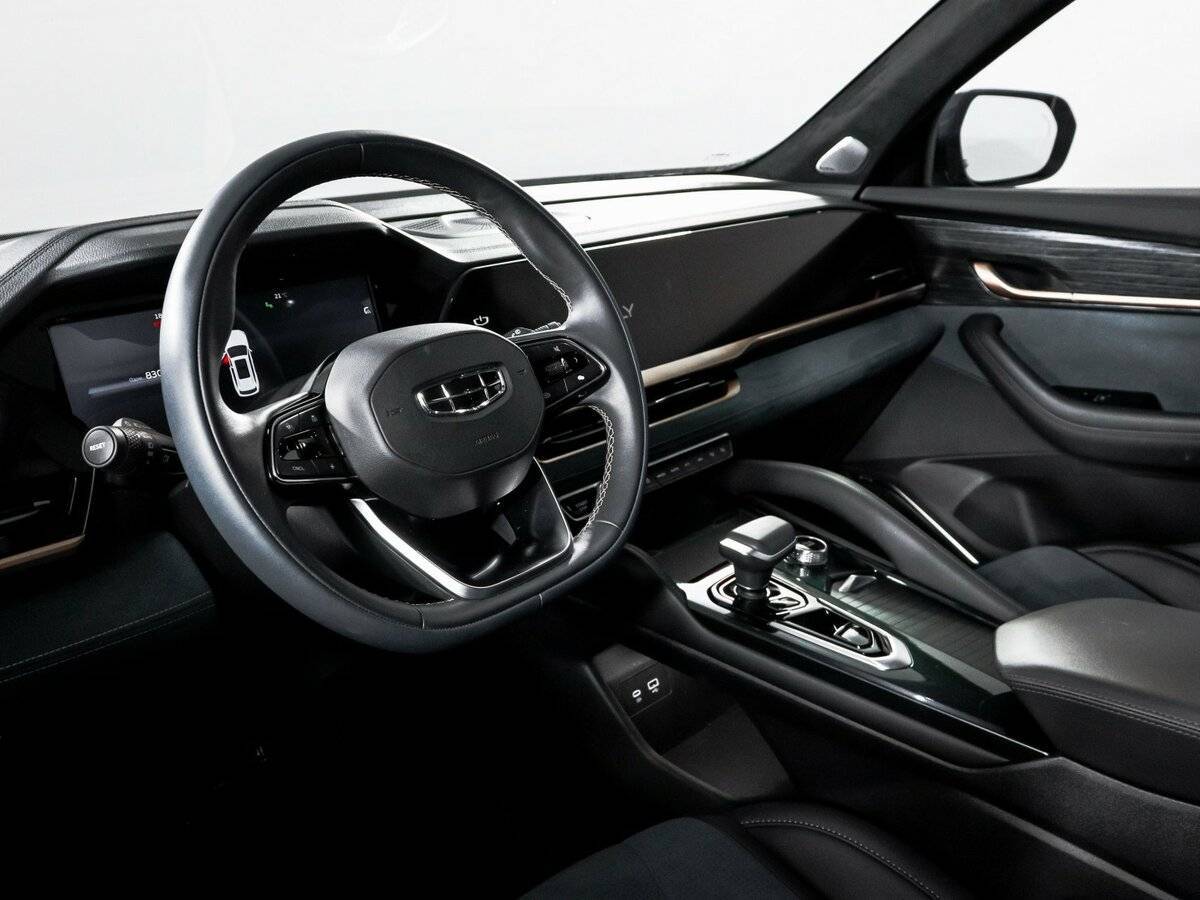 Geely Monjaro, 2023 Фото №13