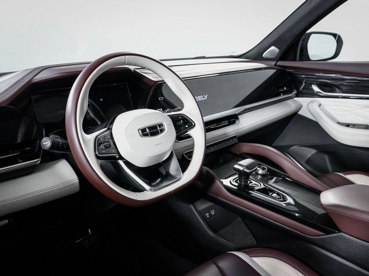 Geely Monjaro, 2023 Фото №14