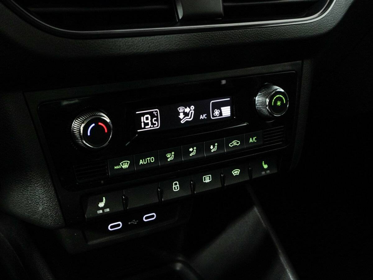 Skoda Rapid, 2021 Фото №17