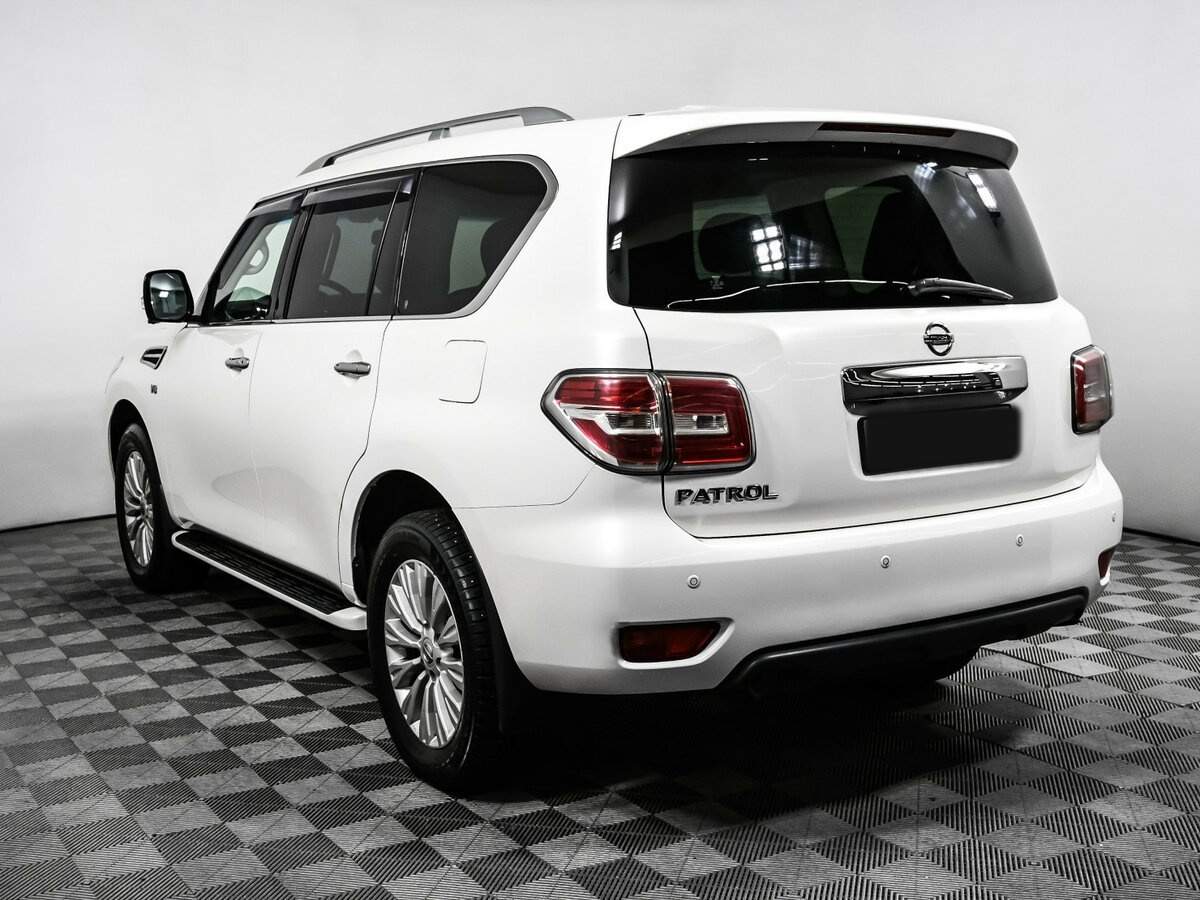 Nissan Patrol, 2015 Фото №7