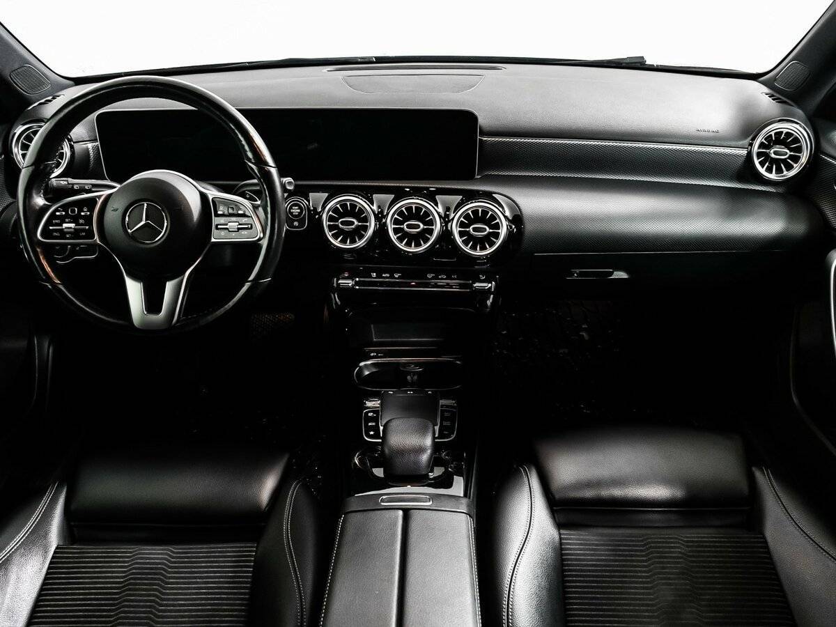 Mercedes-Benz A-Класс 220, 2018 Фото №11