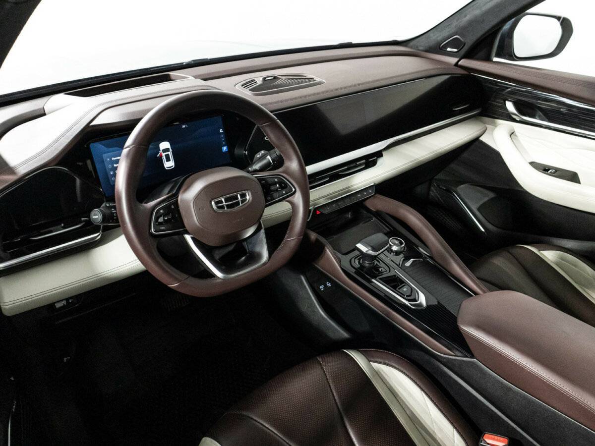 Geely Monjaro, 2023 Фото №11