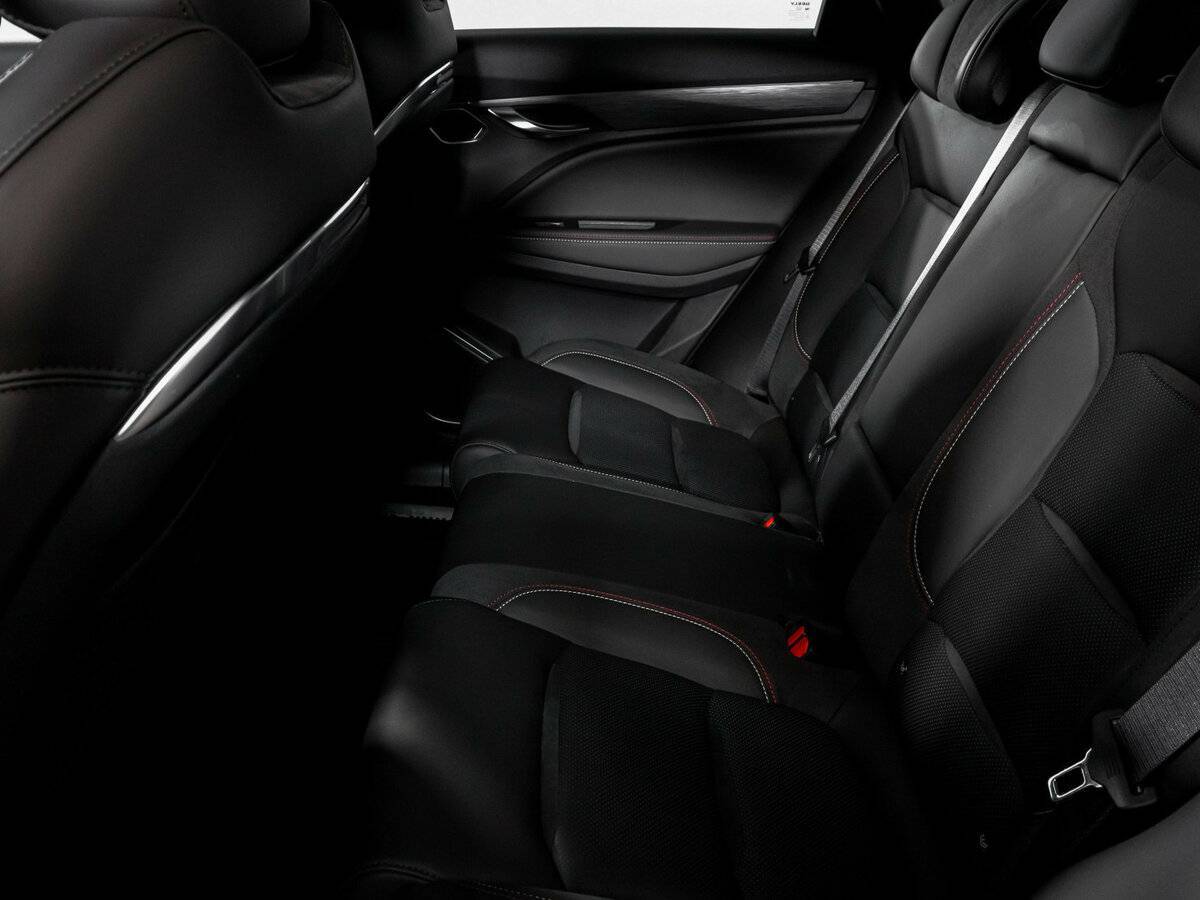 Geely Tugella, 2023 Фото №10