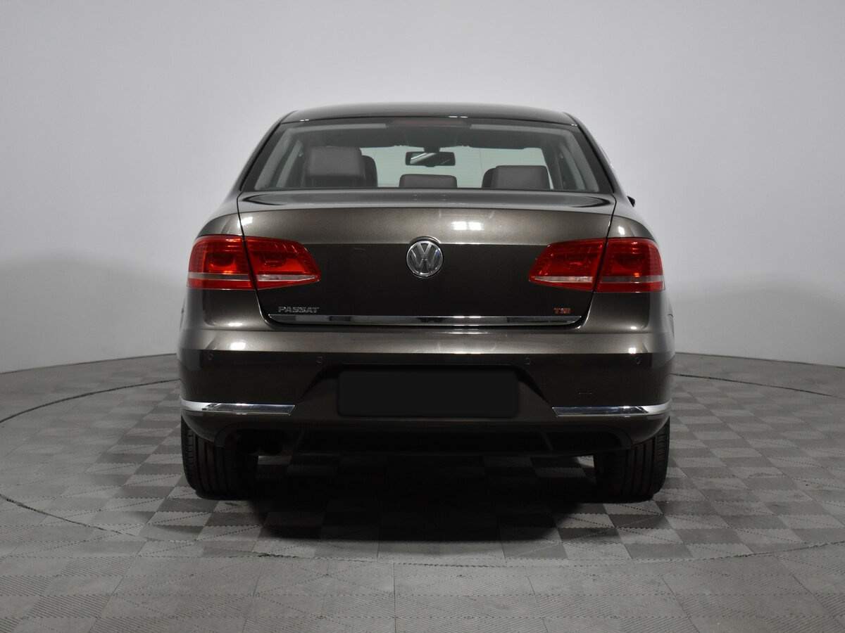 Volkswagen Passat, 2012 - 164 658 км. | Фото №6