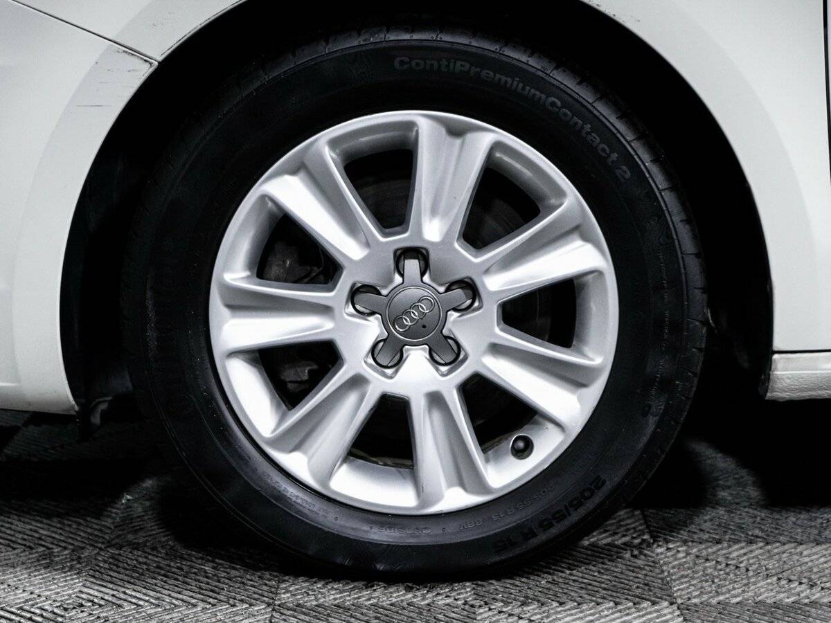 Audi A1 Sportback, 2014 Фото №15