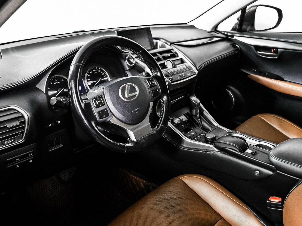Lexus NX 200t, 2016 Фото №13