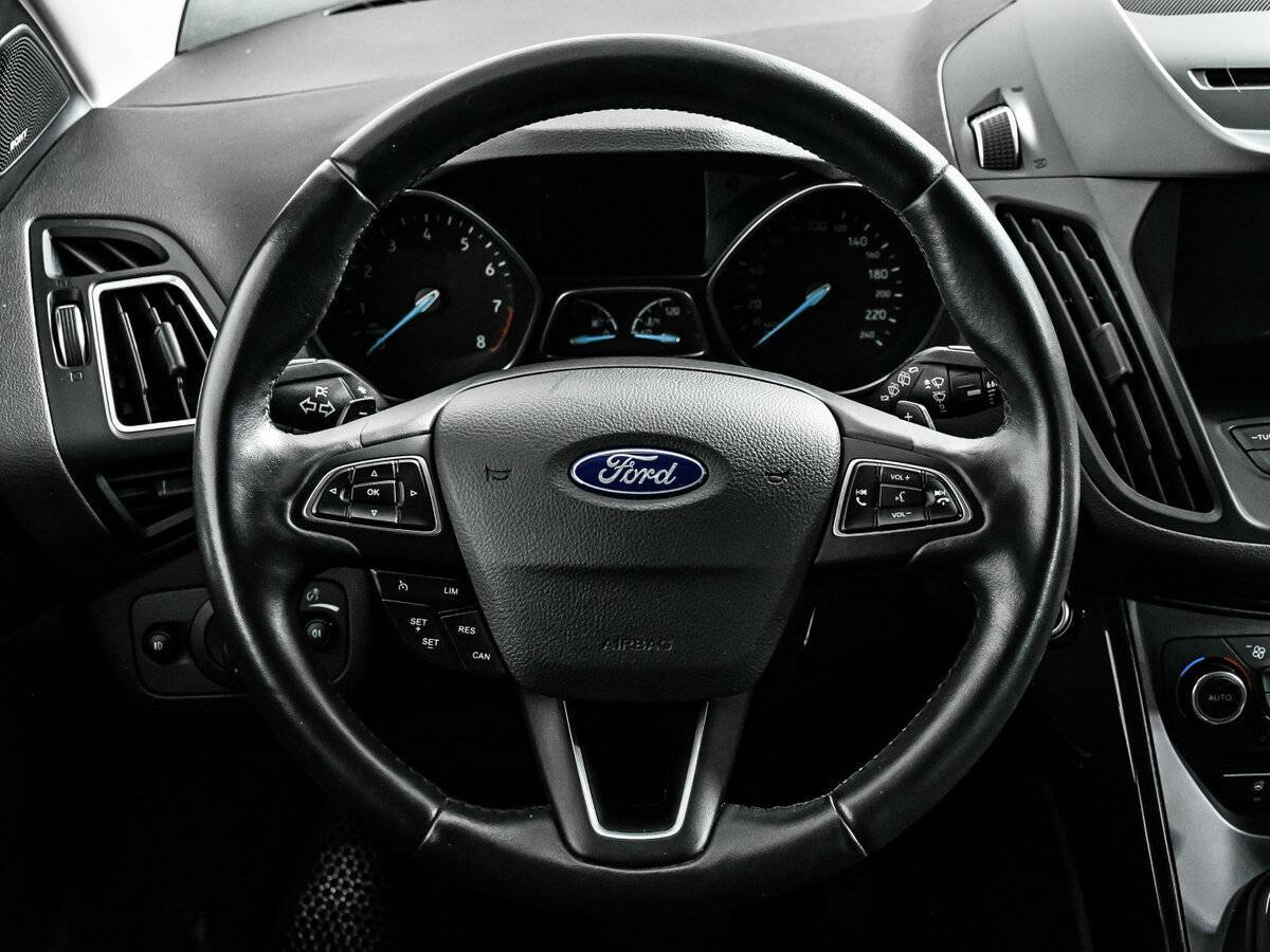 Ford Kuga, 2017 Фото №12