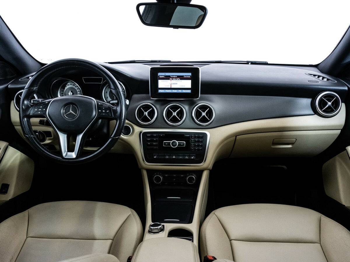 Mercedes-Benz CLA 200, 2013 Фото №8