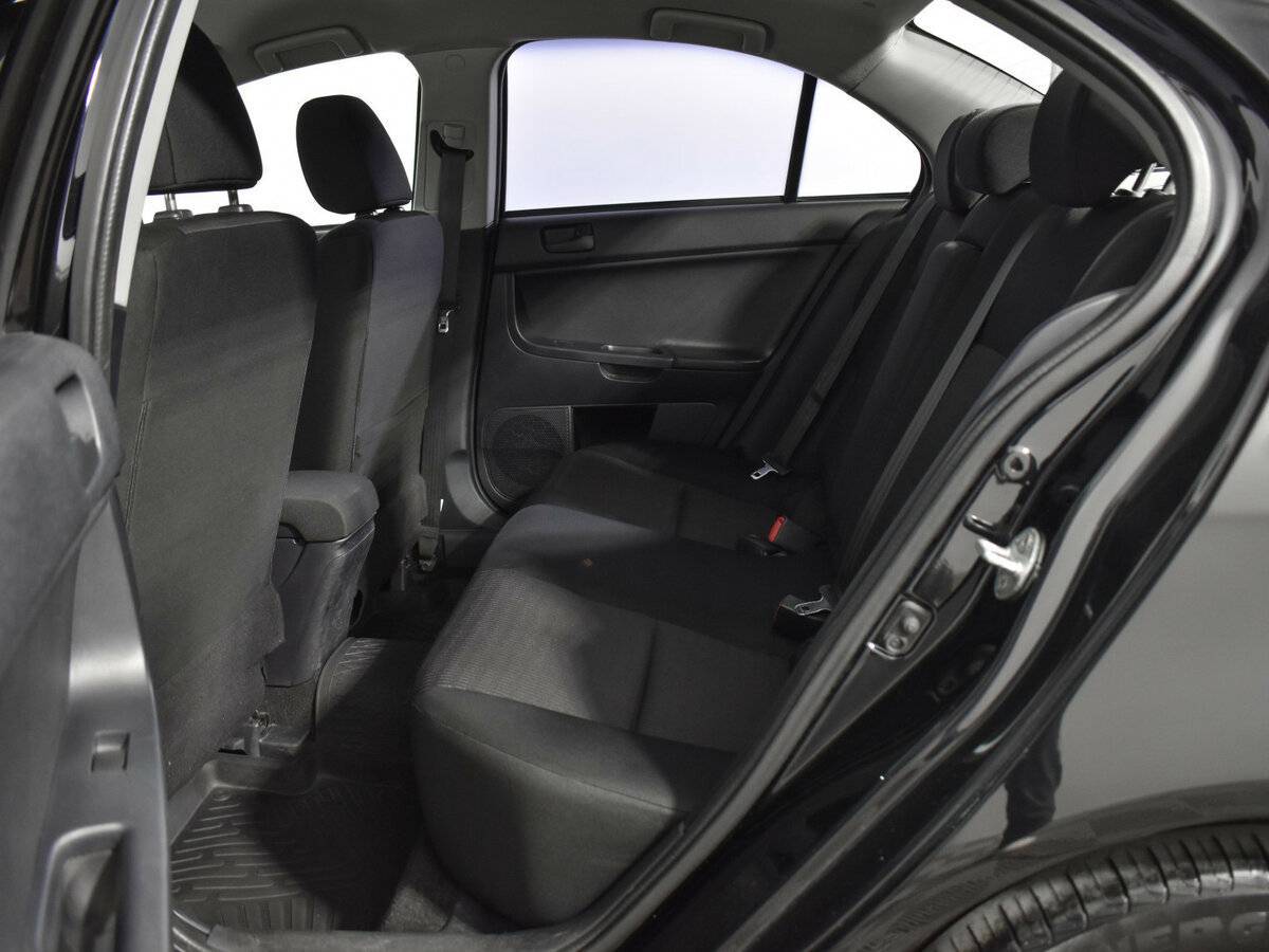 Mitsubishi Lancer, 2012 Фото №12