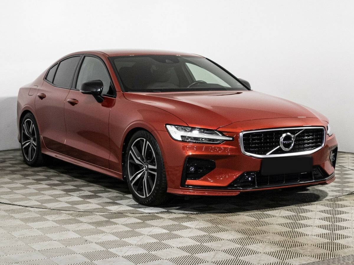 Volvo S60, 2019 - 28 984 км. | Фото №3