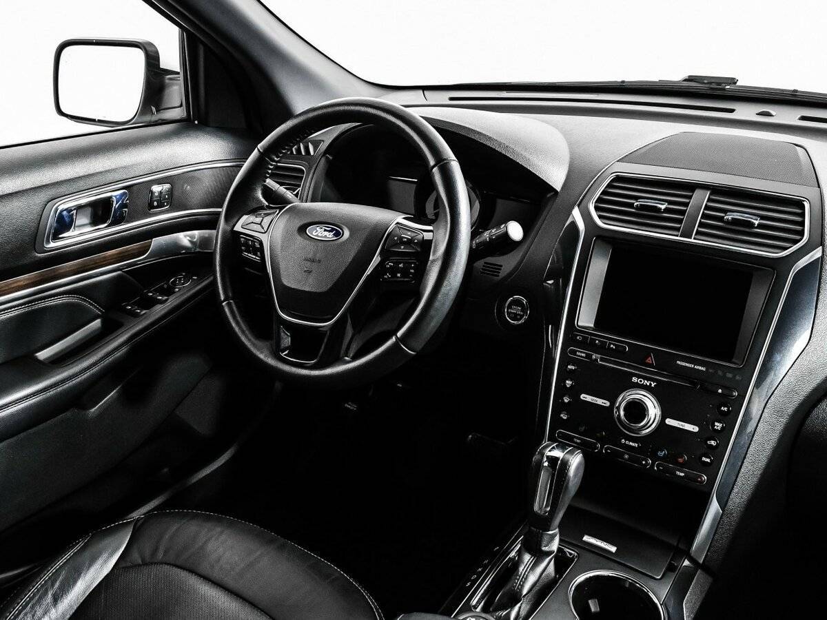 Ford Explorer, 2018 Фото №9