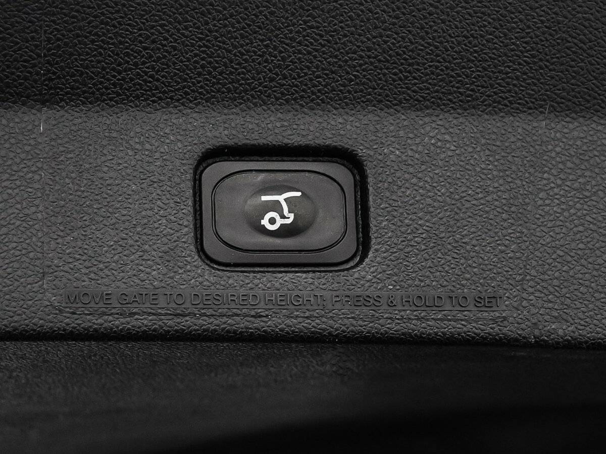 Ford Explorer, 2018 Фото №15