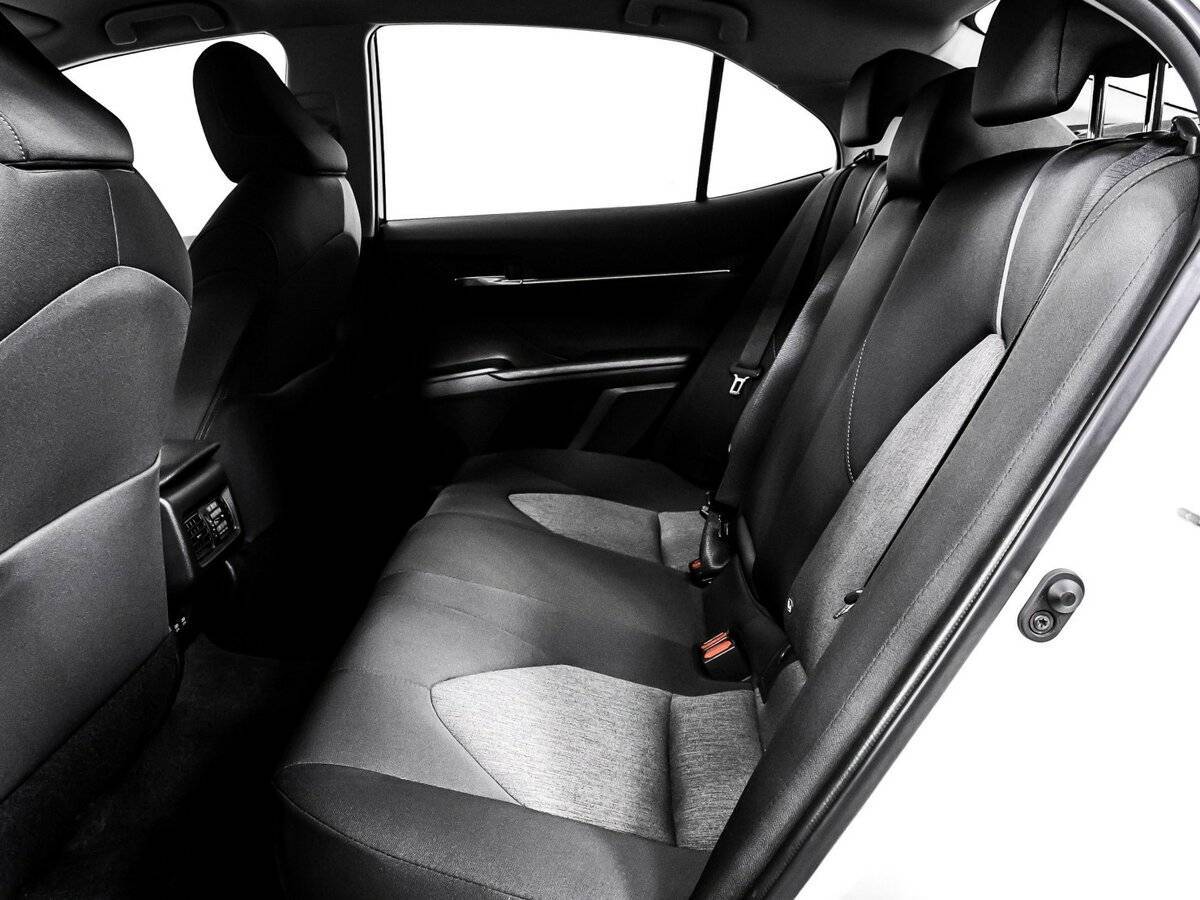 Toyota Camry, 2021 Фото №14