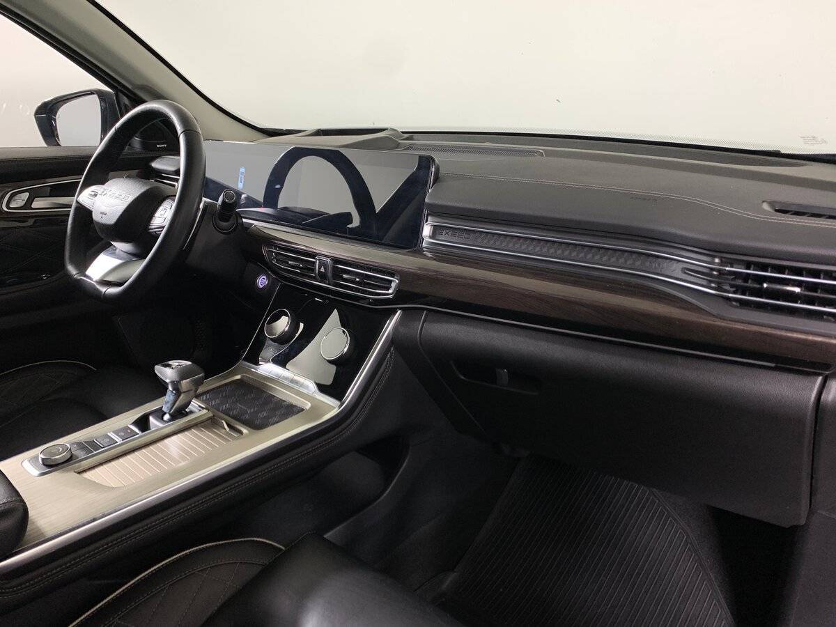 Exeed VX, 2022 Фото №13