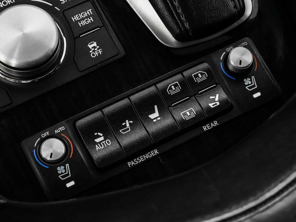 Lexus LS 460, 2012 Фото №17