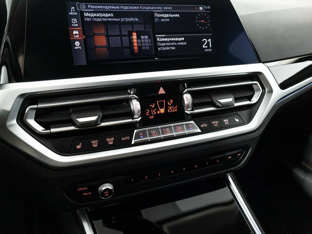 BMW 3 серии 318i, 2020 Фото №17