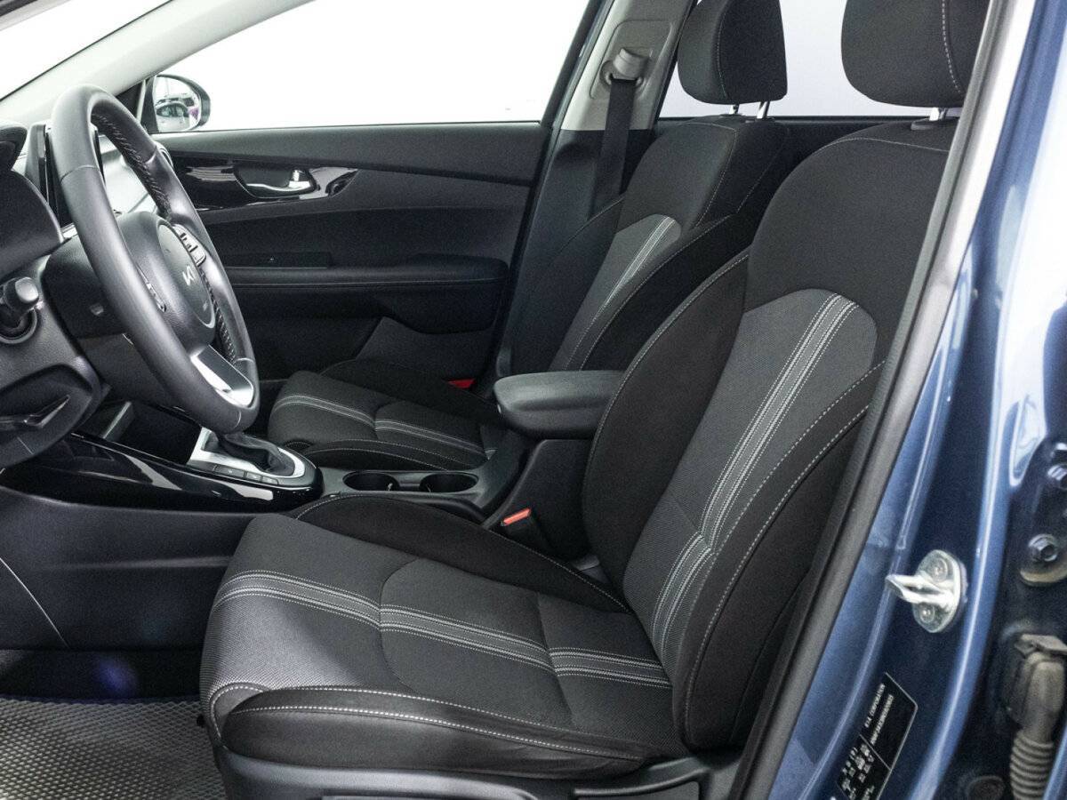 Kia Cerato, 2021 Фото №17