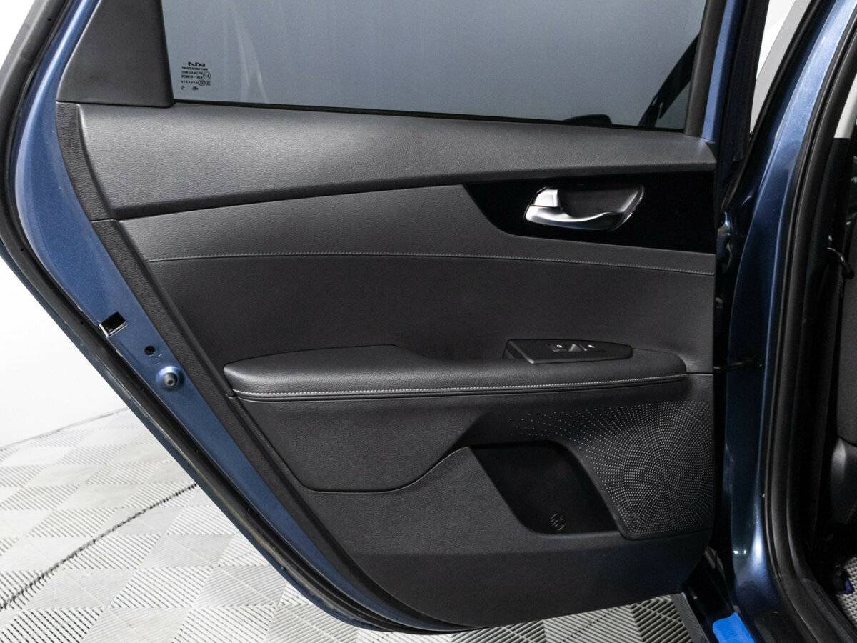 Kia Cerato, 2021 Фото №27