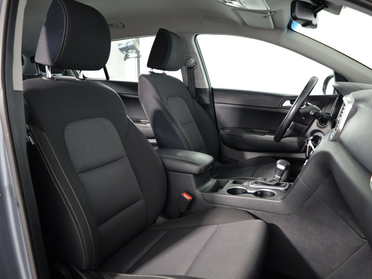 Kia Sportage IV Рестайлинг, 2018 Фото №12