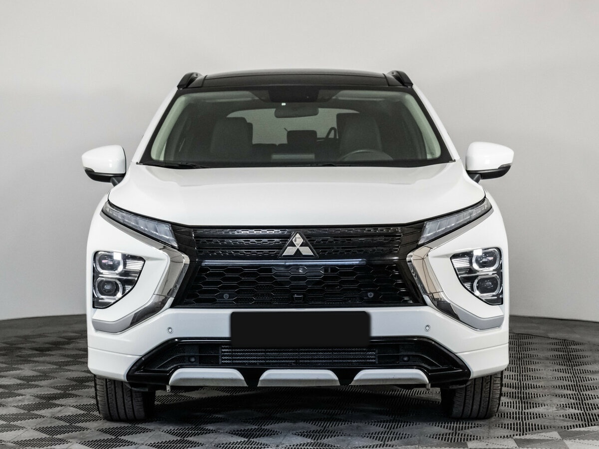 Mitsubishi Eclipse Cross I Рестайлинг, 2022 - 23 936 км. | Фото №2