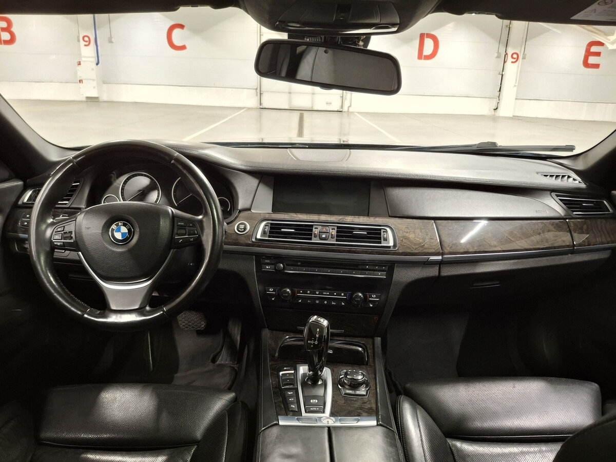 BMW 7 серии Long 750Li xDrive V (F01/F02/F04), 2012 Фото №14