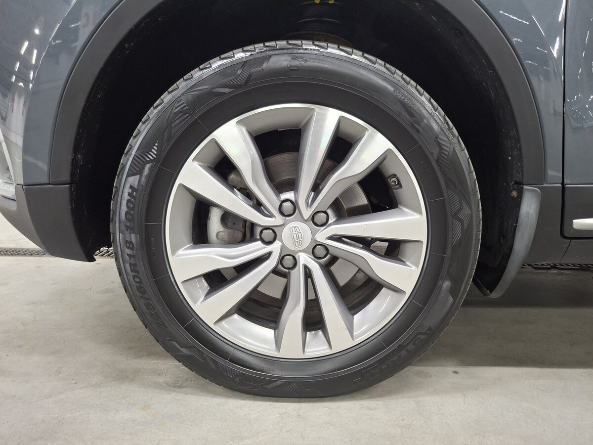 Geely Atlas I, 2021 Фото №17