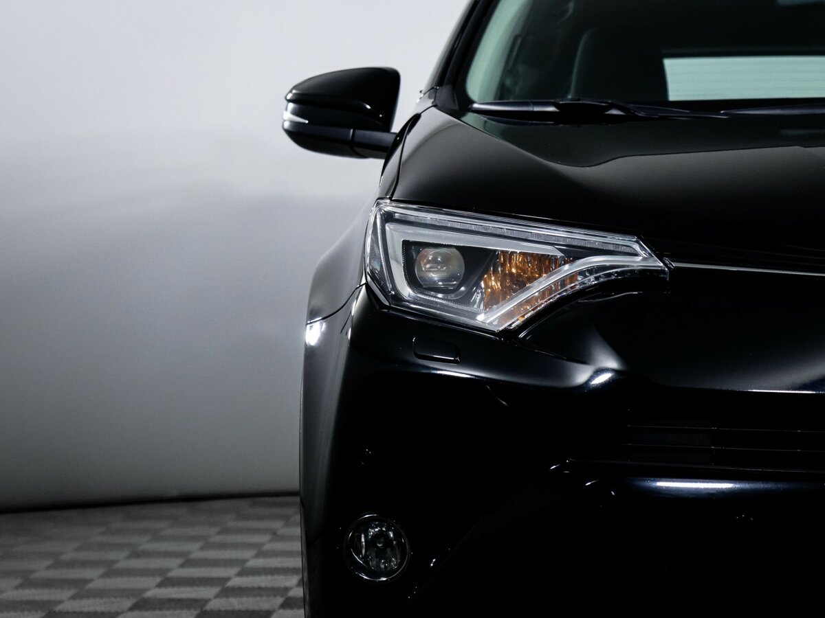 Toyota RAV4 IV (XA40) Рестайлинг, 2018 Фото №18