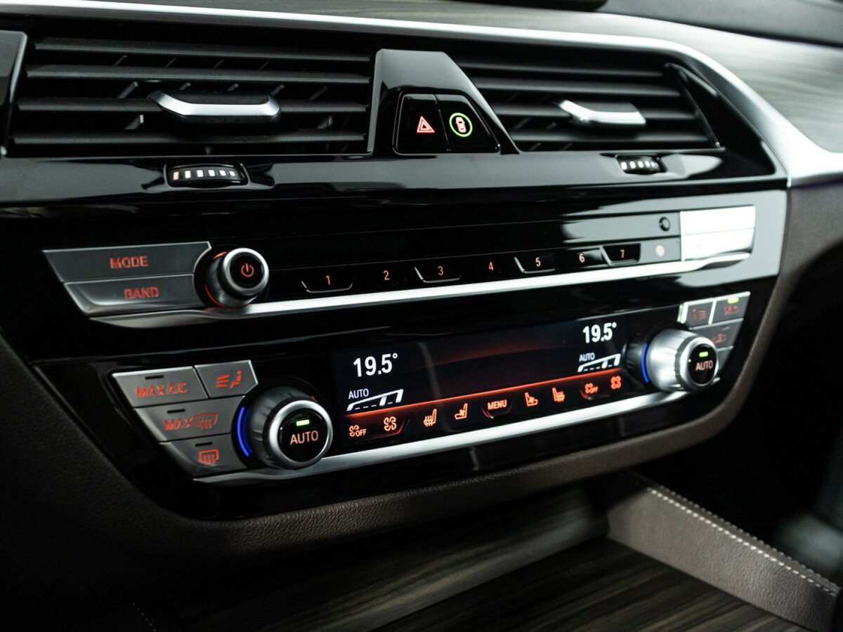 BMW 5 серии 520d VII (G30/G31), 2019 Фото №21