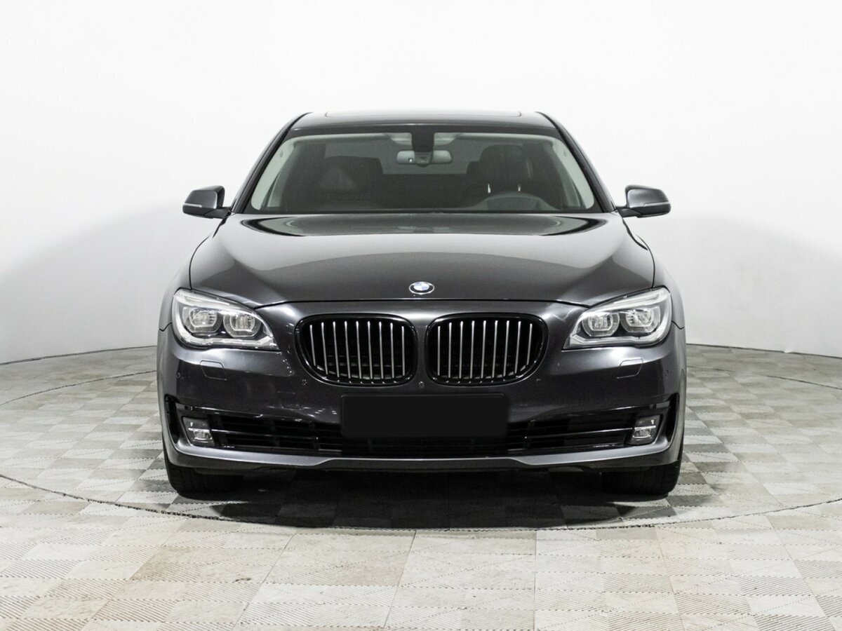 BMW 7 серии 740d xDrive V (F01/F02/F04) Рестайлинг, 2013 Фото №2