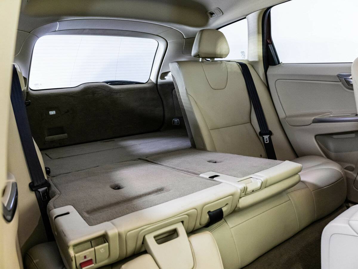 Volvo XC60 I Рестайлинг, 2014 Фото №18