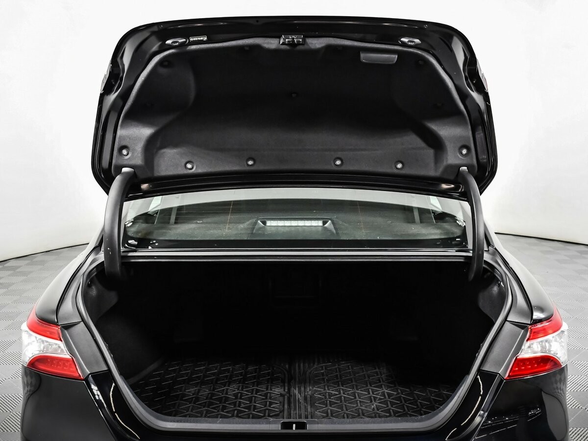 Toyota Camry VIII (XV70) Рестайлинг, 2021 Фото №11