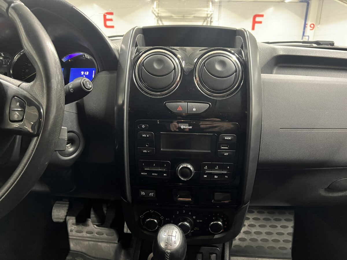 Renault Duster I Рестайлинг, 2017 Фото №15