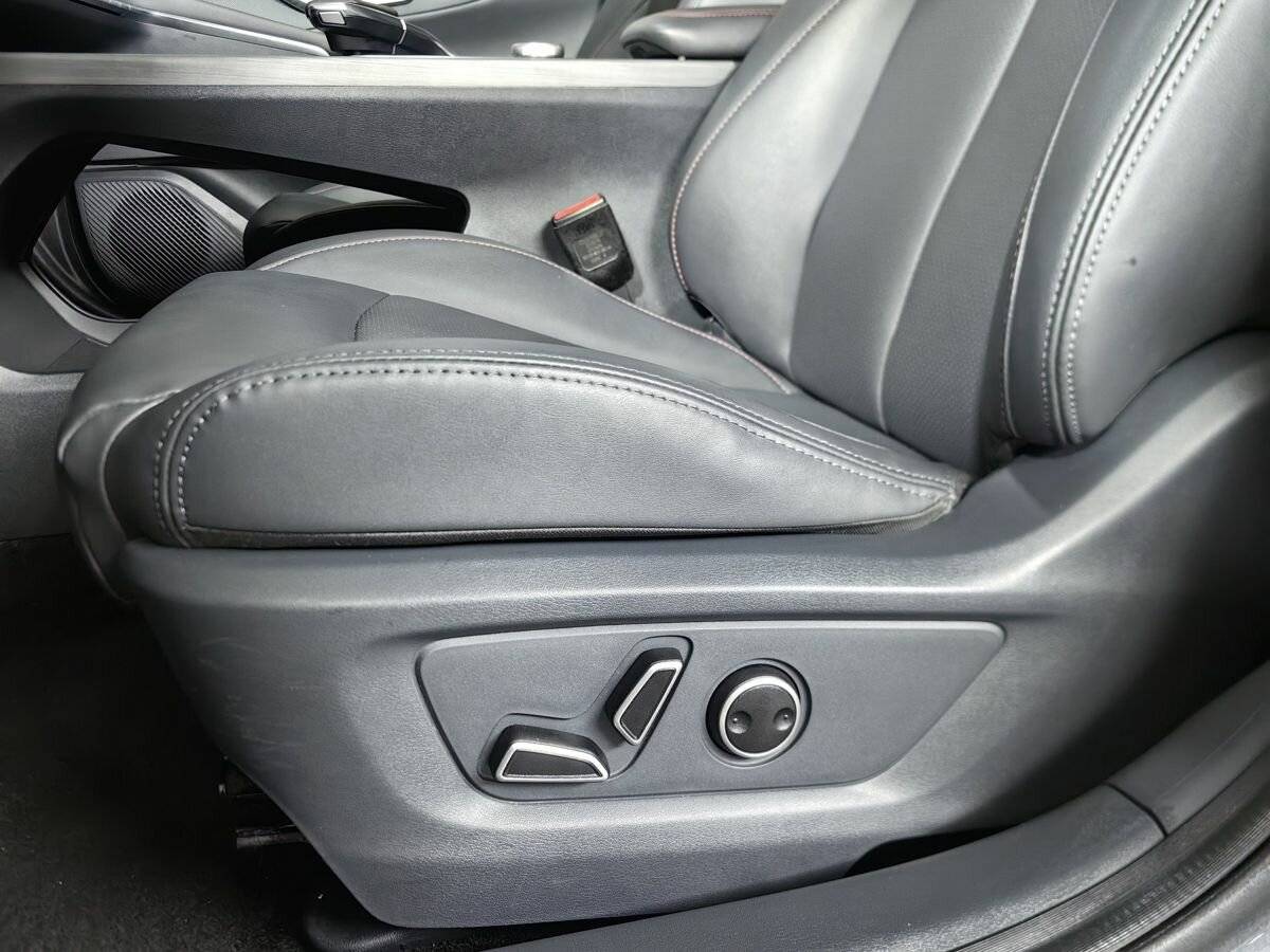 Changan UNI-T I, 2023 Фото №20