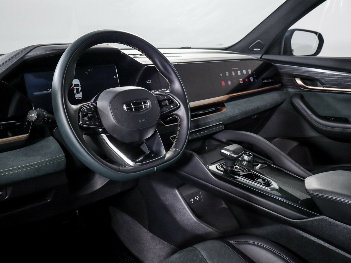 Geely Monjaro I, 2023 Фото №11