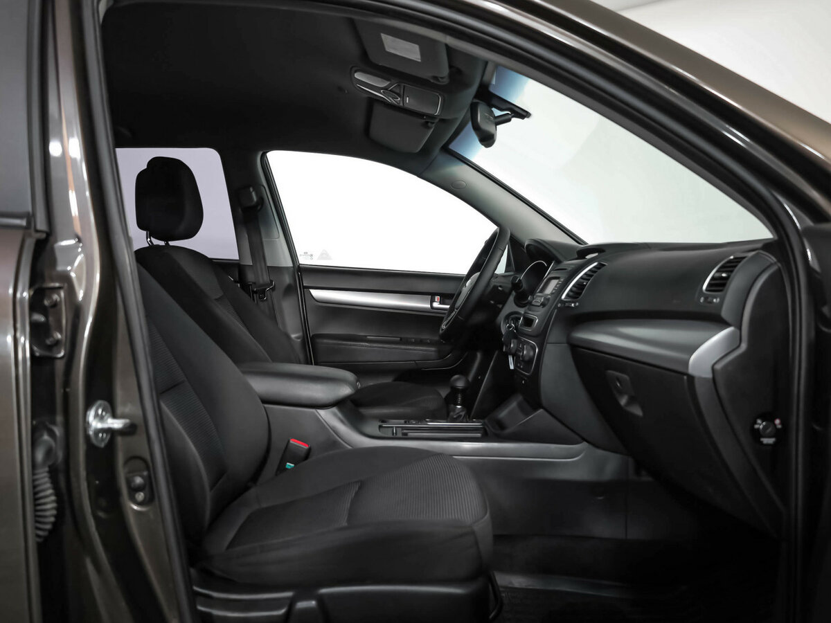 Kia Sorento II Рестайлинг, 2013 Фото №19