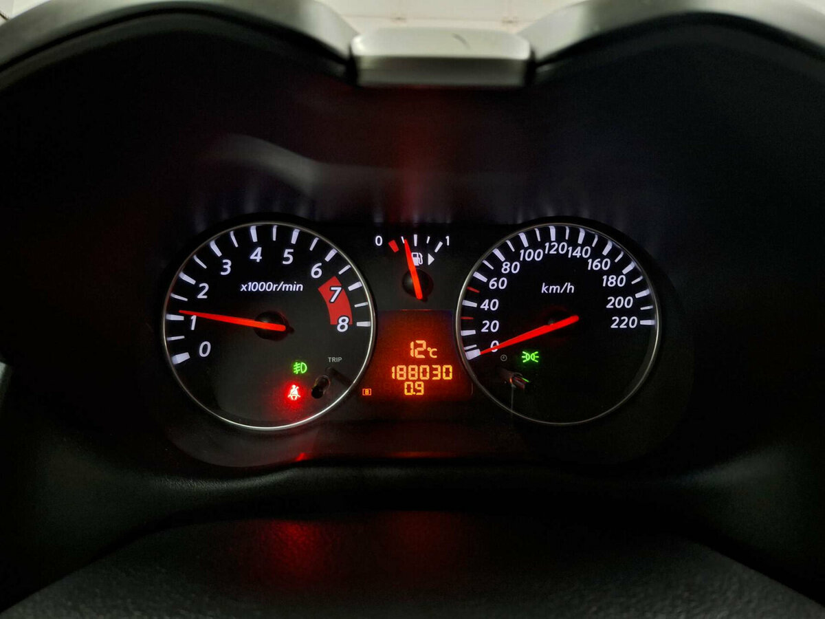 Nissan Note I Рестайлинг, 2012 Фото №13