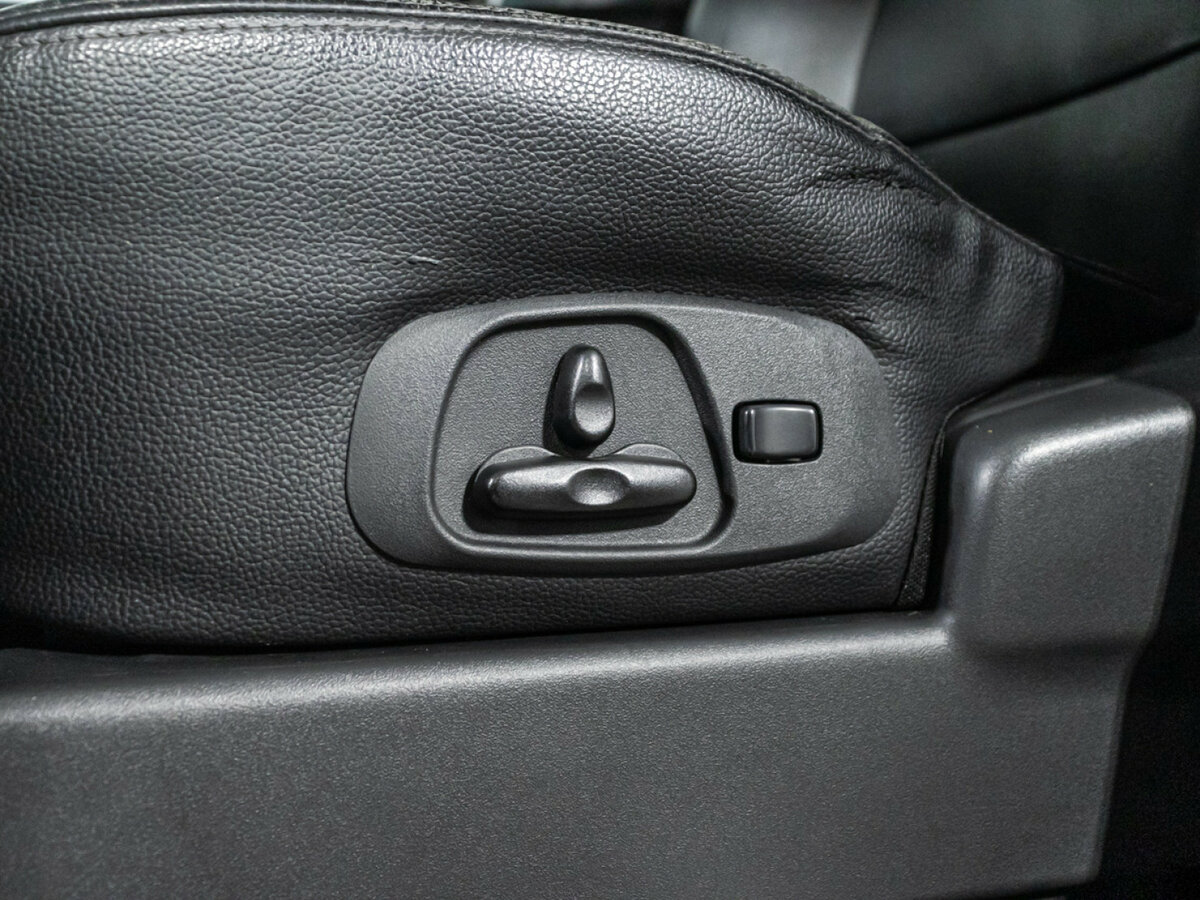 Mitsubishi Pajero IV Рестайлинг 2, 2015 Фото №13