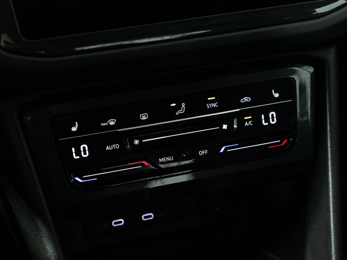 Volkswagen Tiguan II Рестайлинг, 2021 Фото №15