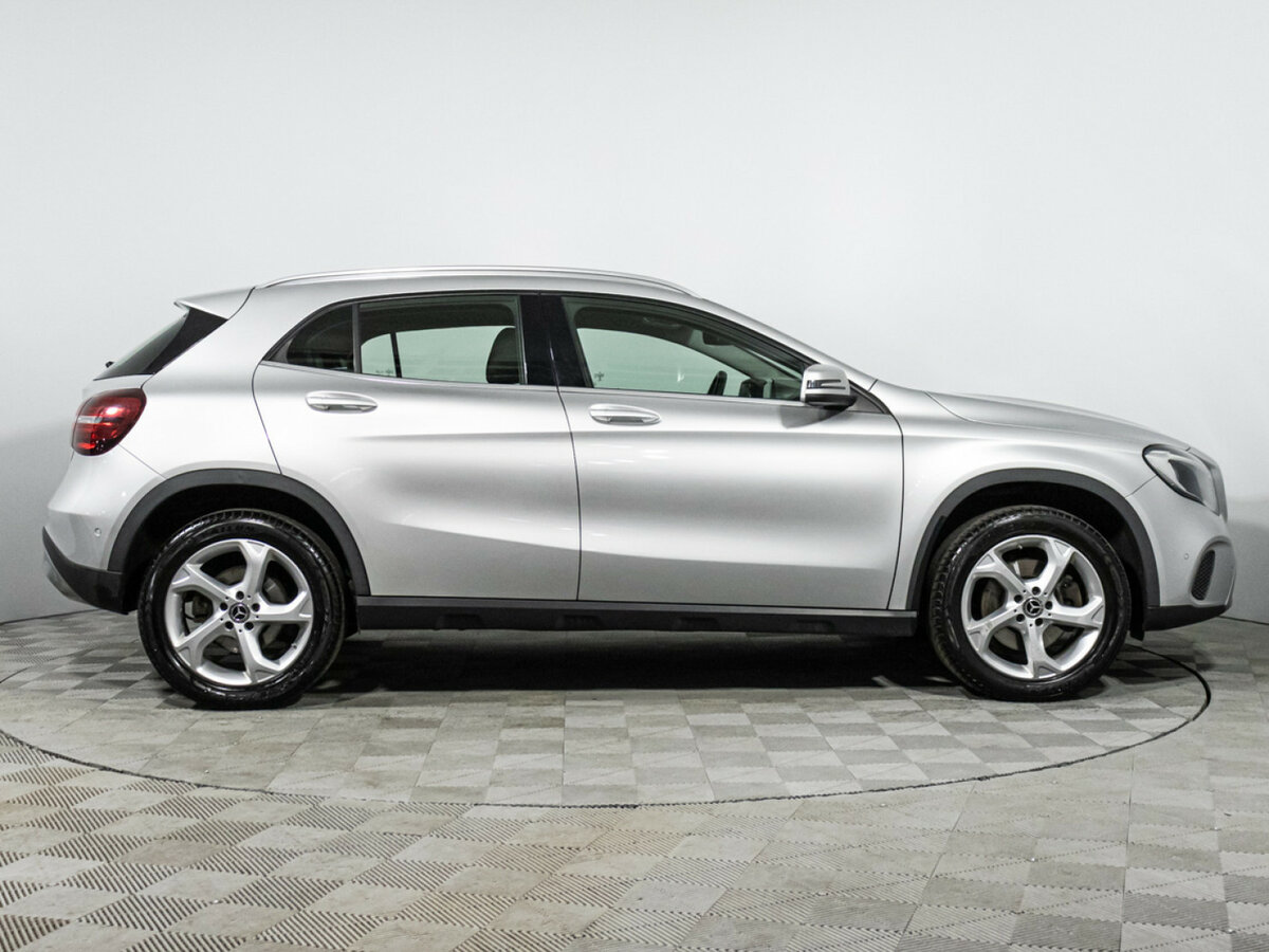 Mercedes-Benz GLA 250 I (X156) Рестайлинг, 2017 - 109 978 км. | Фото №4