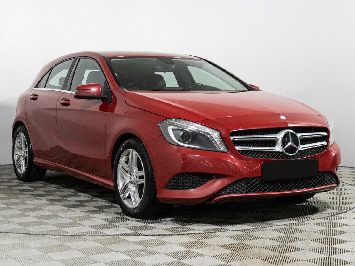 Mercedes-Benz A-Класс 180 III (W176), 2013 - 126 995 км. | Фото №3