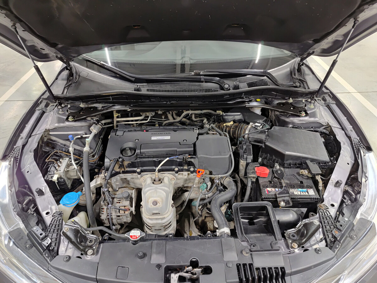 Honda Accord IX Рестайлинг, 2016 Фото №9